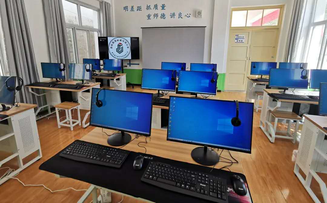 15990282841091711B70.jpg 8886ea02-a1d7-4716-a4f5-50358cc8c75f.jpg