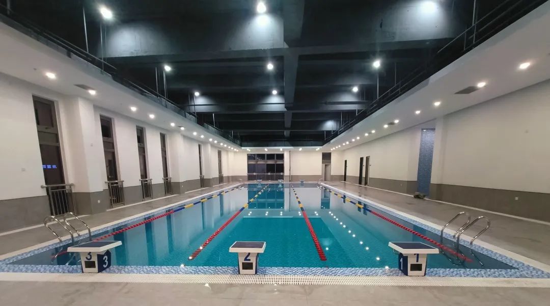 1666584054841529p4A3.jpg 4.jpg